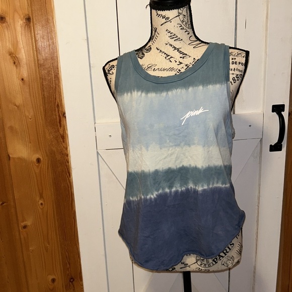 PINK Victoria’s Secret | Tie Dye Tank Top 🌸 - Picture 3 of 8